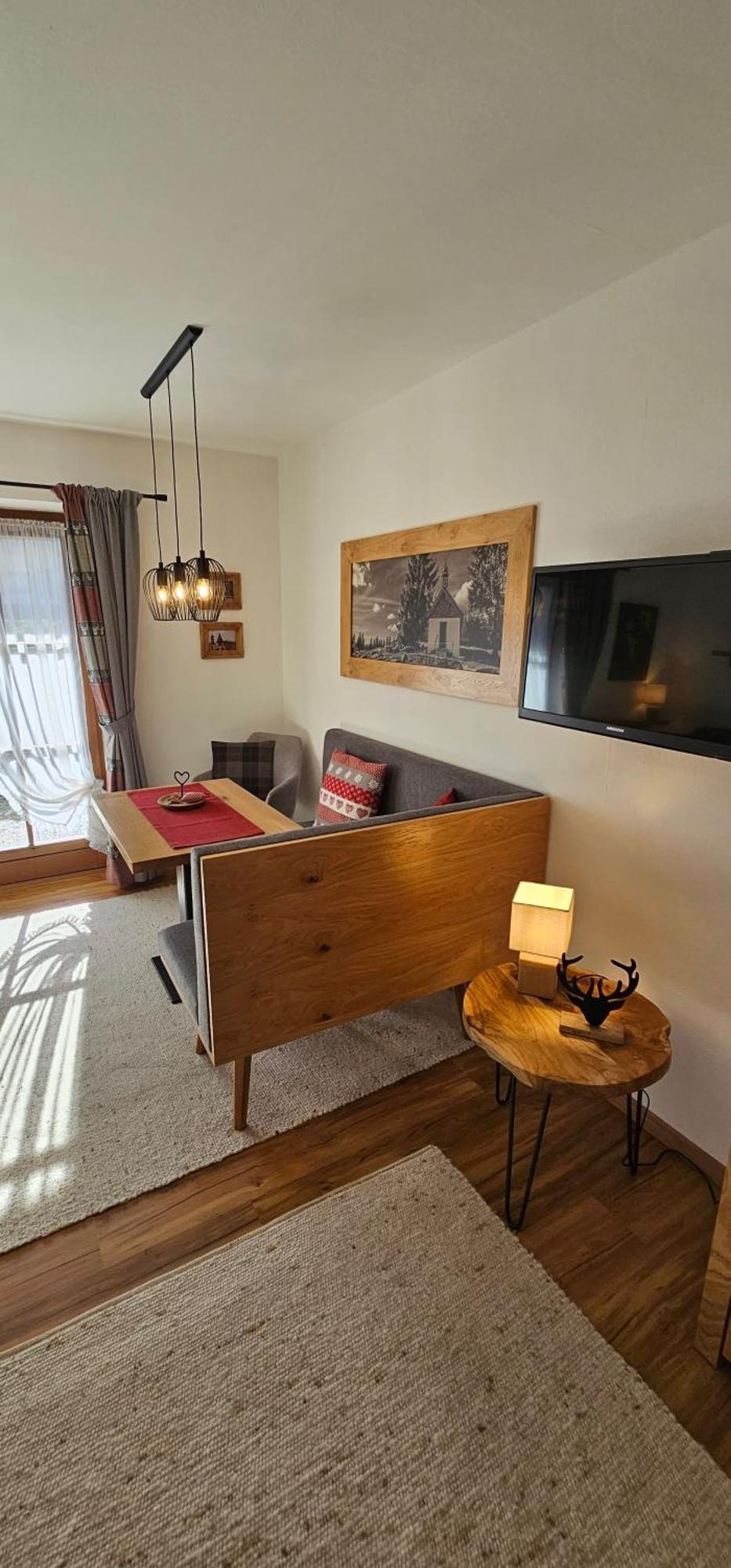 Appartement Haus Kirchplatz à Reit im Winkl Extérieur photo