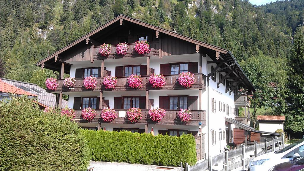 Appartement Haus Kirchplatz à Reit im Winkl Extérieur photo